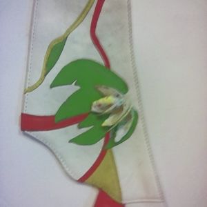 Beautiful Vintage WHITE WARDORF CREATIONS WAIST STATEMENT BELT